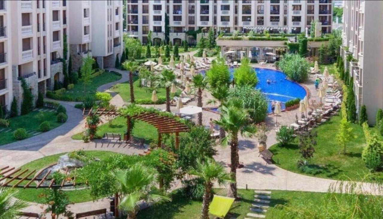 Wonderful Deluxe Appartement In Cascadas Family Resort Pantai Sunny Bagian luar foto